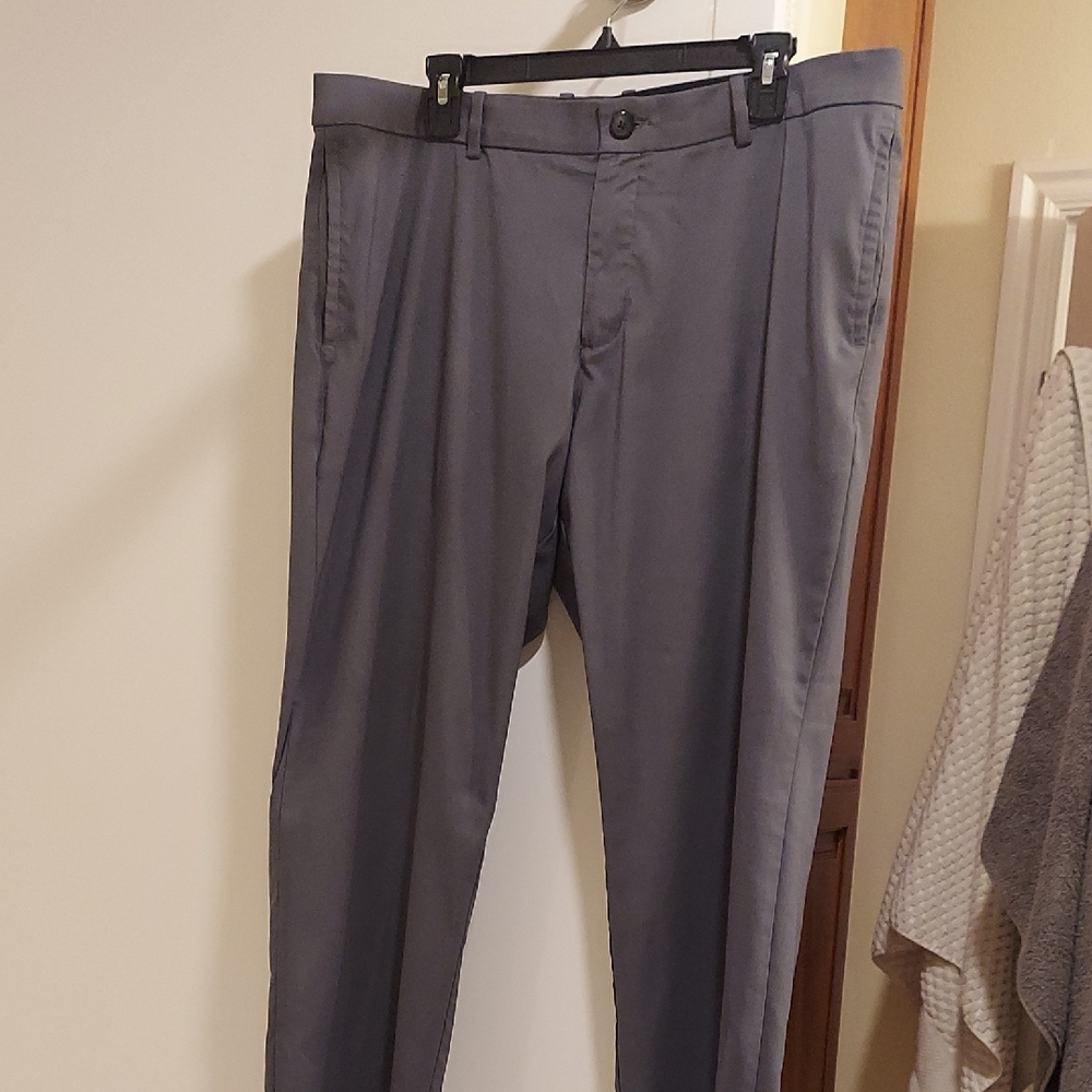 Nike Men's Gray Dress Pants - Pleated Tailored Trousers